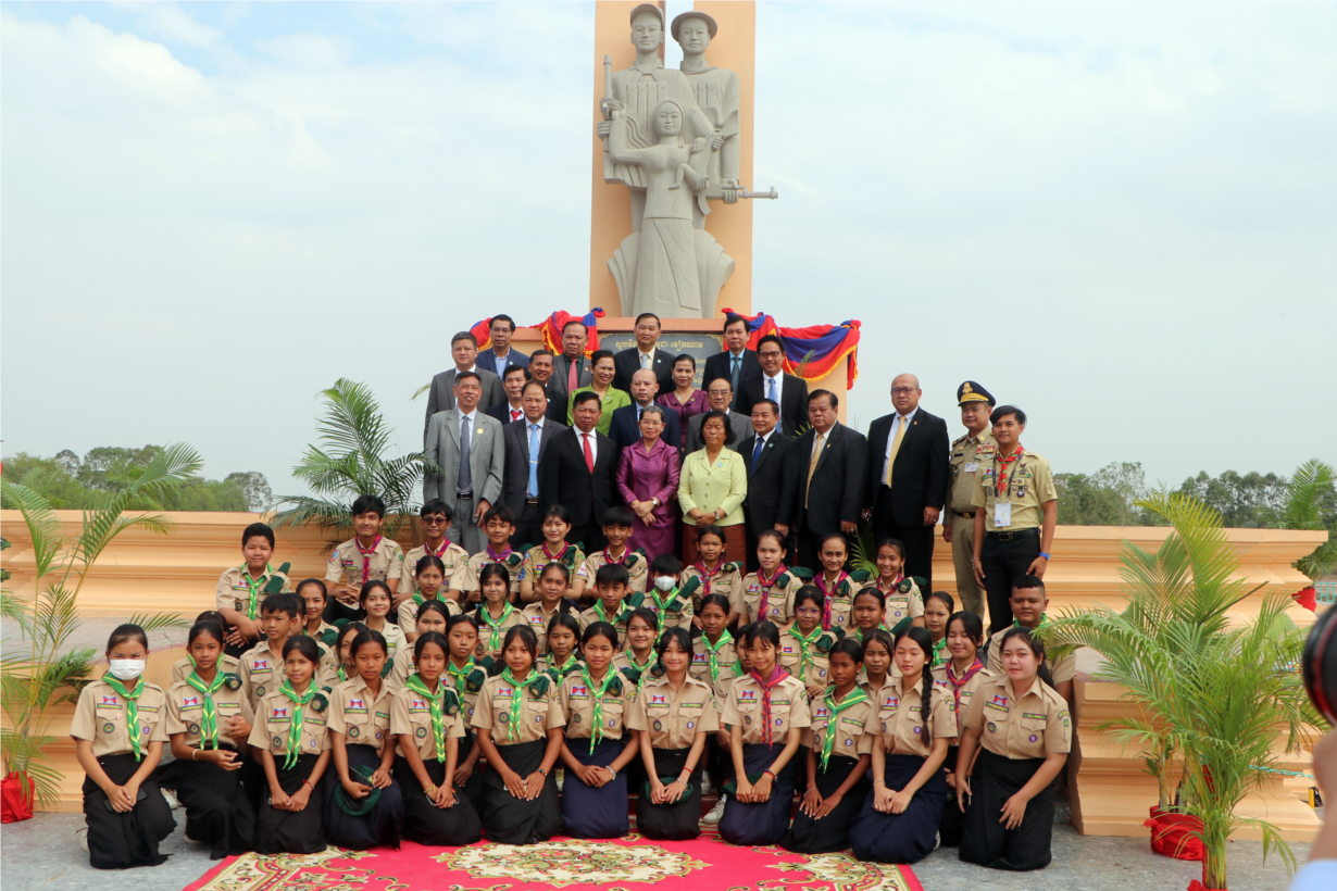 Đài Hữu nghị Việt Nam-Campuchia tỉnh Svay Rieang: Minh chứng cho mối quan hệ truyền thống, hữu nghị và hợp tác tốt đẹp giữa nhân dân hai nước (11/09/2024)